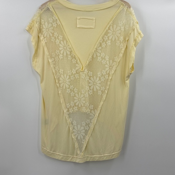 POL Soft yellow high low relaxed fit oversized top lace inserts light yellow - Picture 14 of 15